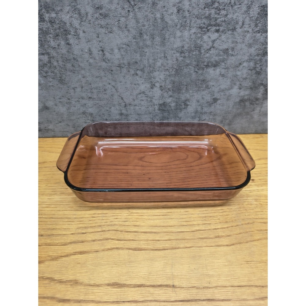Pyrex 232-R Cranberry Glass Baking Pan Casserole Dish
